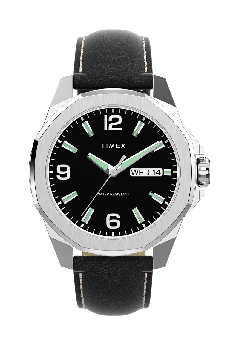 Timex rankinės laikrodžio su juodu odiniu dirželiu, sidabriniu aštuonkampiu korpusu, juodu ciferblatu, dideliais baltais skaičiais, švytinčiomis rodyklėmis ir datos rodmeniu.