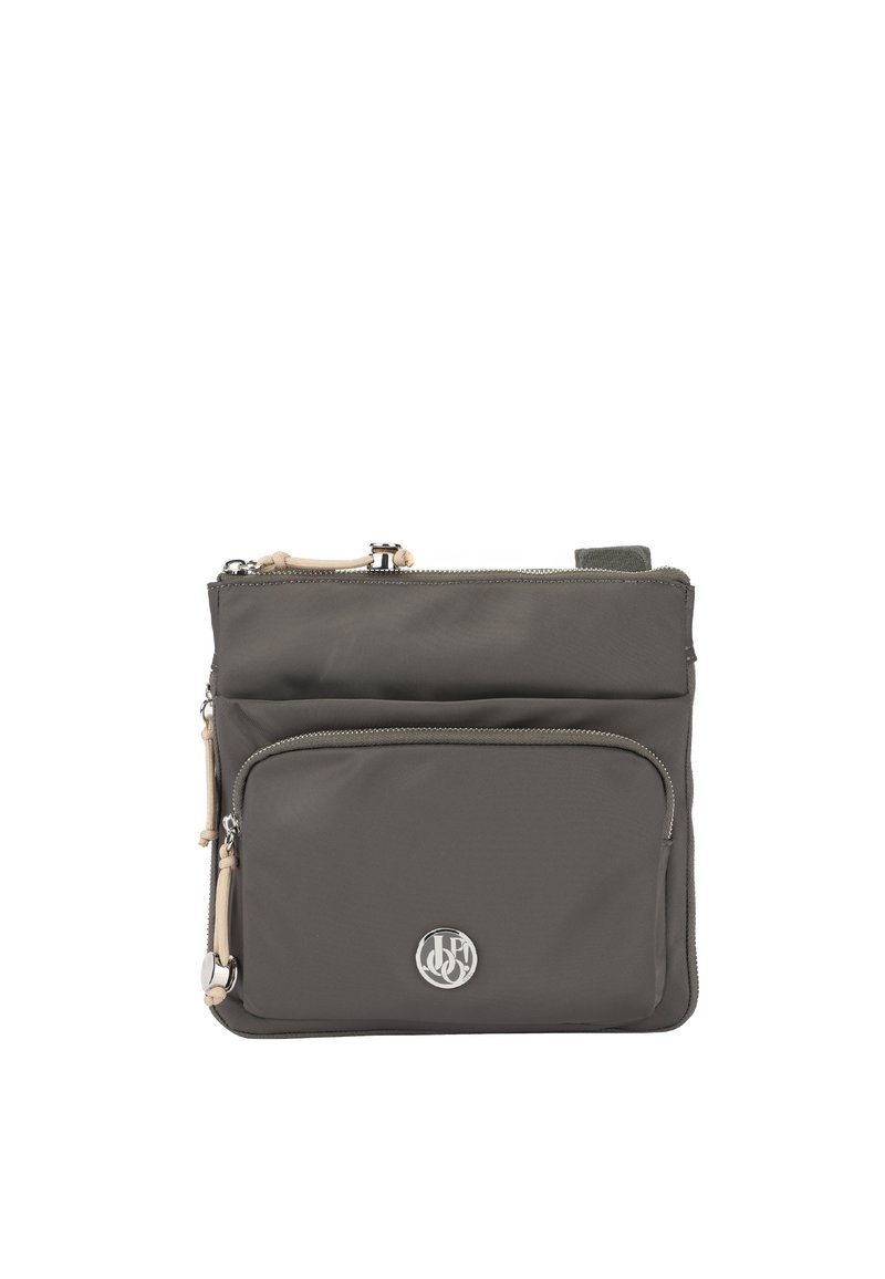 Sivá nylonová crossbody taška s prednou zipsovou kapsou, striebornými kovovými doplnkami a logom. Obsahuje štruktúrovaný povrch a dvojitý zipsový uzáver.