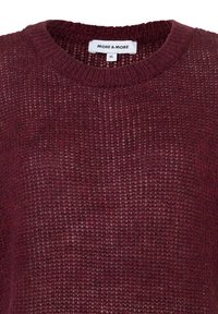 Burgundy knit sweater with a textured pattern. Features a classic round neckline and the brand label "MORE & MORE" sewn inside. Size 36.