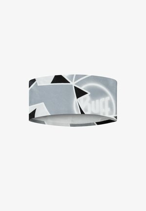 Turbante de tela con patrón geométrico en gris y negro, con el logo de "Buff" impreso en el lado.