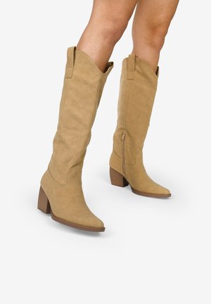 Bosanova CON CAÑA ALTA - Botines camperos - arena