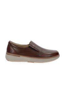 Zapatos marrones tipo mocasín de cuero con detalles perforados, que cuentan con paneles elásticos en los laterales y una suela exterior de goma texturizada.
