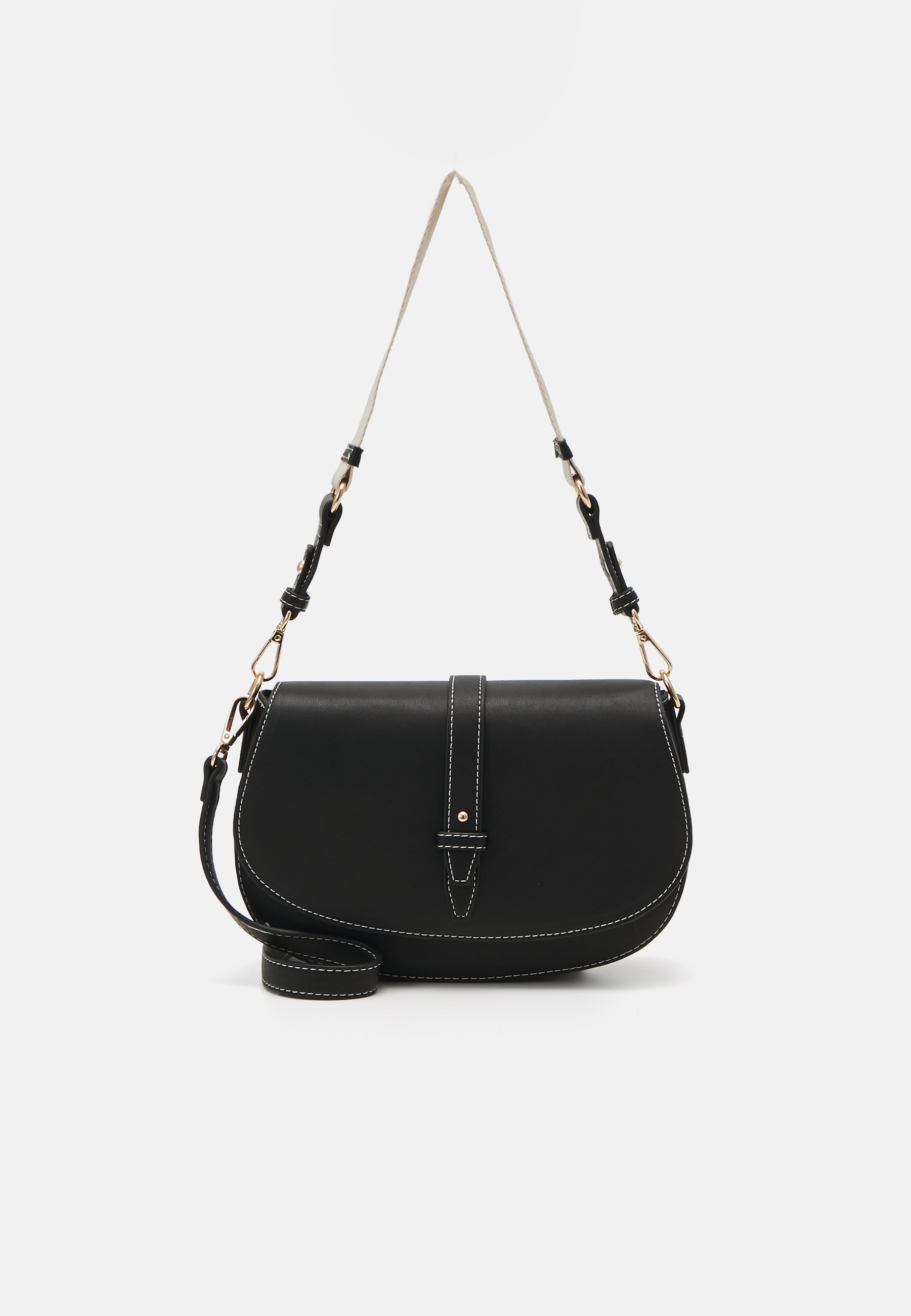 Small shoulder bag