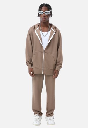 SET - Tracksuit - nerz