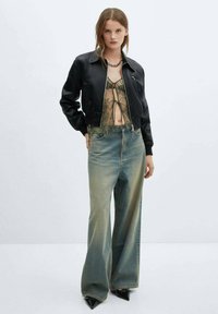 Mango Giacca in similpelle - black