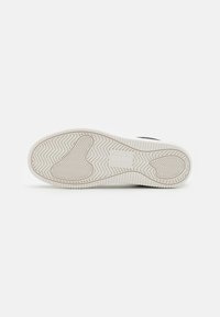 Tommy Jeans RETRO BASKET - Tenisky - black/ecru
