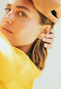 HAZE & GLORY CUFF SET GLAM SYNTH SAPHIR - Øreringe - gold-coloured