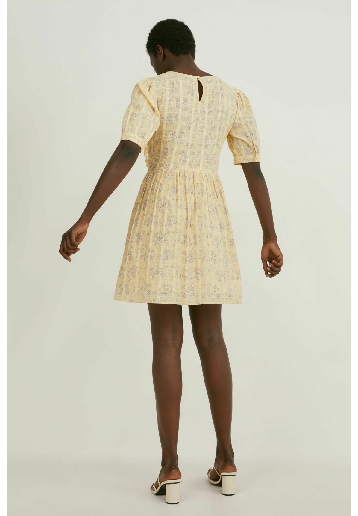 C\u0026A Freizeitkleid - yellow/gelb - Zalando.ch