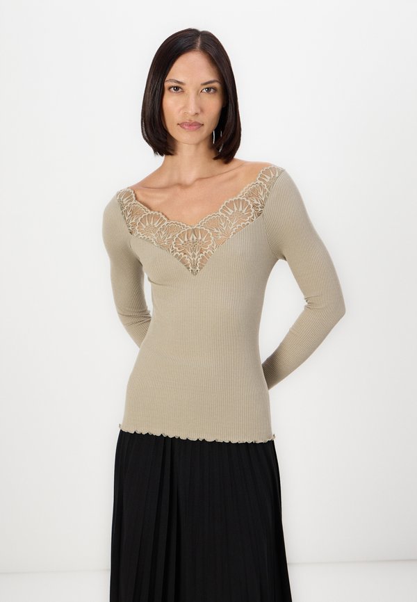 BEATHA - Long sleeved top - laurel oak4