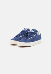 adidas Originals STAN SMITH CS - Joggesko - dark blue/core white/gum