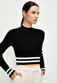 adL - Sweter