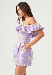 BWLDR EDEN PLAYSUIT - Kombinezon - lilac jacquard