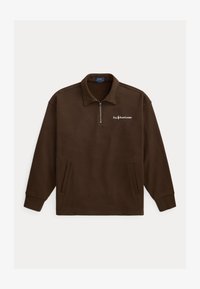 Neselectat, nutmeg brown