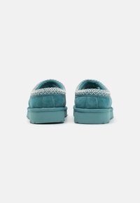 UGG TASMAN - Papuče - deep ice