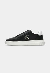 CHUNKY CUPSOLE MONO - Matalavartiset tennarit - black/bright white