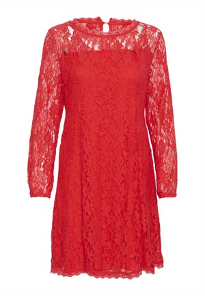 Robe en dentelle rouge à manches longues, ornée de motifs floraux et dotée d'une fermeture en gouttière dans le dos, au-dessus d'un ourlet festonné.