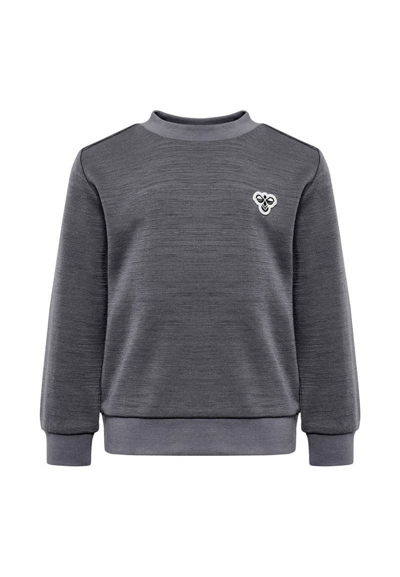 Grå sweatshirt med en strukturerad yta, rund halsringning och ribbade manschetter. Har en liten bi-logotyp på övre vänstra sidan.