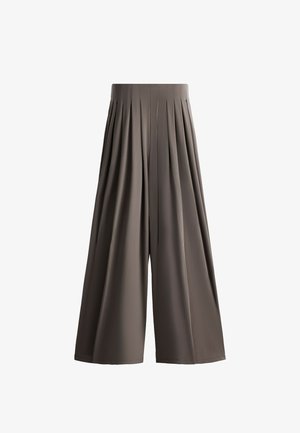 OYSHO, LIGHT TOUCH WIDE-LEG PLEATED TROUSERS - Pantalon classique - brown-khaki