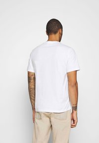 Levi's® RELAXED FIT - Printtipaita - neutrals