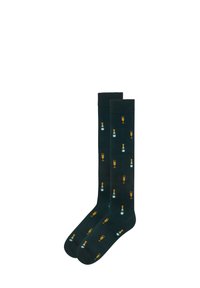 Calcetines hasta la rodilla en verde oscuro con motivos repetidos de cócteles amarillos y líquidos azules; tejido suave con una textura lisa.