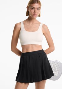 OYSHO SEAMLESS STRUCTURED - Grudnjak - white