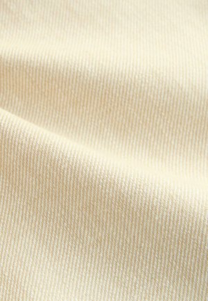 Next Vesta - natural