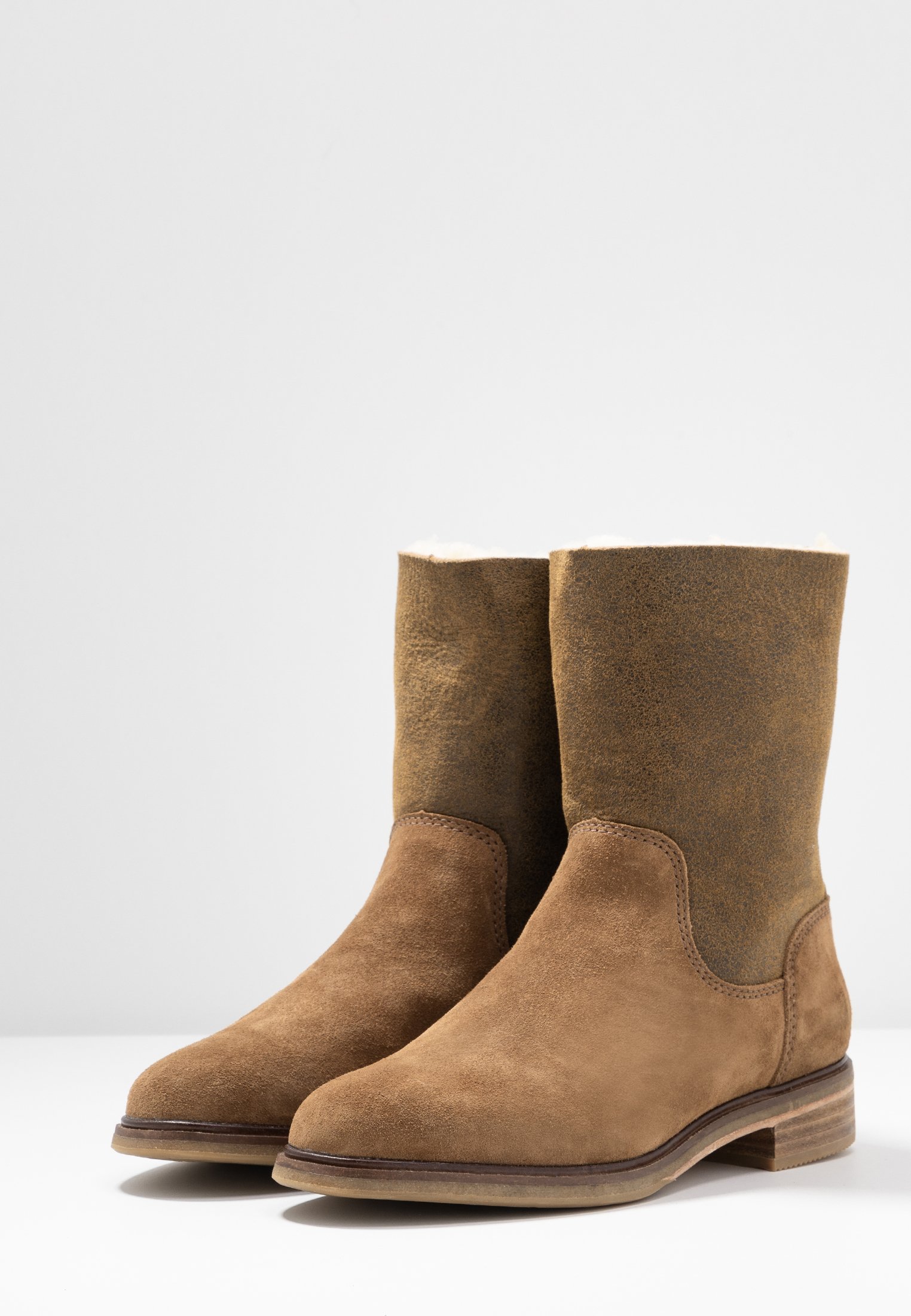CLARKDALEAXHOT Korte laarzen dark tan CLARKDALEAXHOT Korte laarzen dark tan