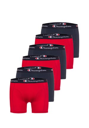 Sechs Paar Herren-Boxershorts der Marke Champion, abwechselnd in Rot und Dunkelgrau, mit schwarzen Bundbändern und Champion-Logo.