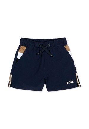 Granatowe dziecięce szorty z elastycznym pasem, sznurkiem do regulacji, bocznymi kieszeniami z brązowymi, białymi i czarnymi akcentami oraz logo "BOSS" na lewej nogawce.