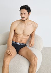 Nike Underwear BRIEF 3 PACK - Slip - black/multi-coloured