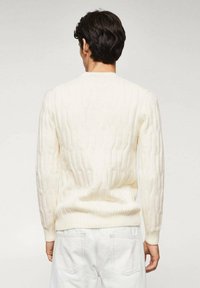 Mango Sweter