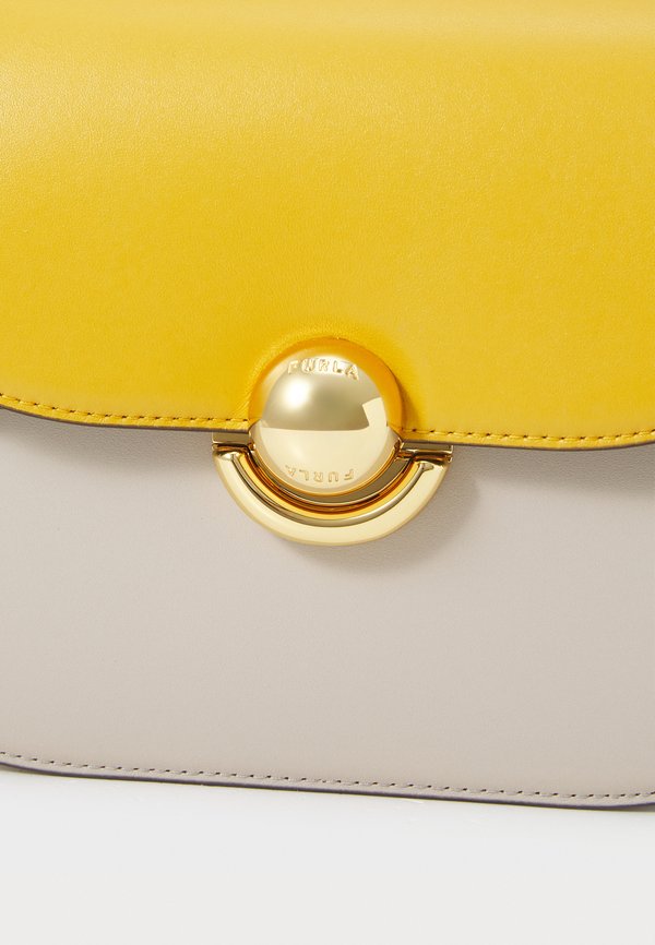 CROSSBODY ROUND - Cross body bag - toni senape4