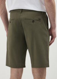 Calliope CENTRALE - Short - verde