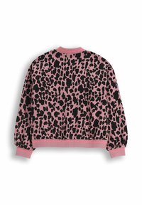 Różowa bluza z kapturem z czarnym wzorem w panterę, prążkowany dół i mankiety z różowymi akcentami, okrągły dekolt oraz luźny krój.
