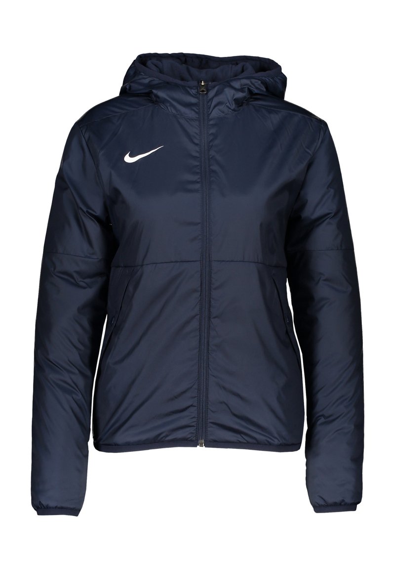 Dunkelblauer Steppjacke mit Reißverschluss, Kapuze und weißem Nike-Logo auf der linken Brust; verfügt über elastische Bündchen und eine glatte Textur.