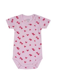 Bodysuit rose clair à manches courtes avec un motif intégral de petits cœurs rouges. Fabriqué en coton doux avec des fermetures à pression aux épaules et en bas.