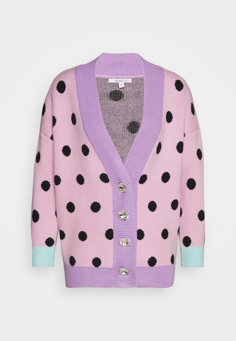 Rosa kofta med svarta prickar, bred lavendelfärgad ribbad krage, sex genomskinliga knappar och mintgröna detaljer på ärmarna. Mjuk stickad textur.