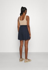 VILA Shorts - dark blue