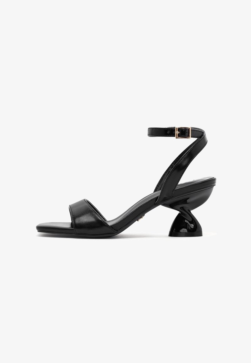 Derimod Sandals - black