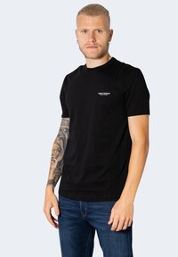 Tricou basic - black