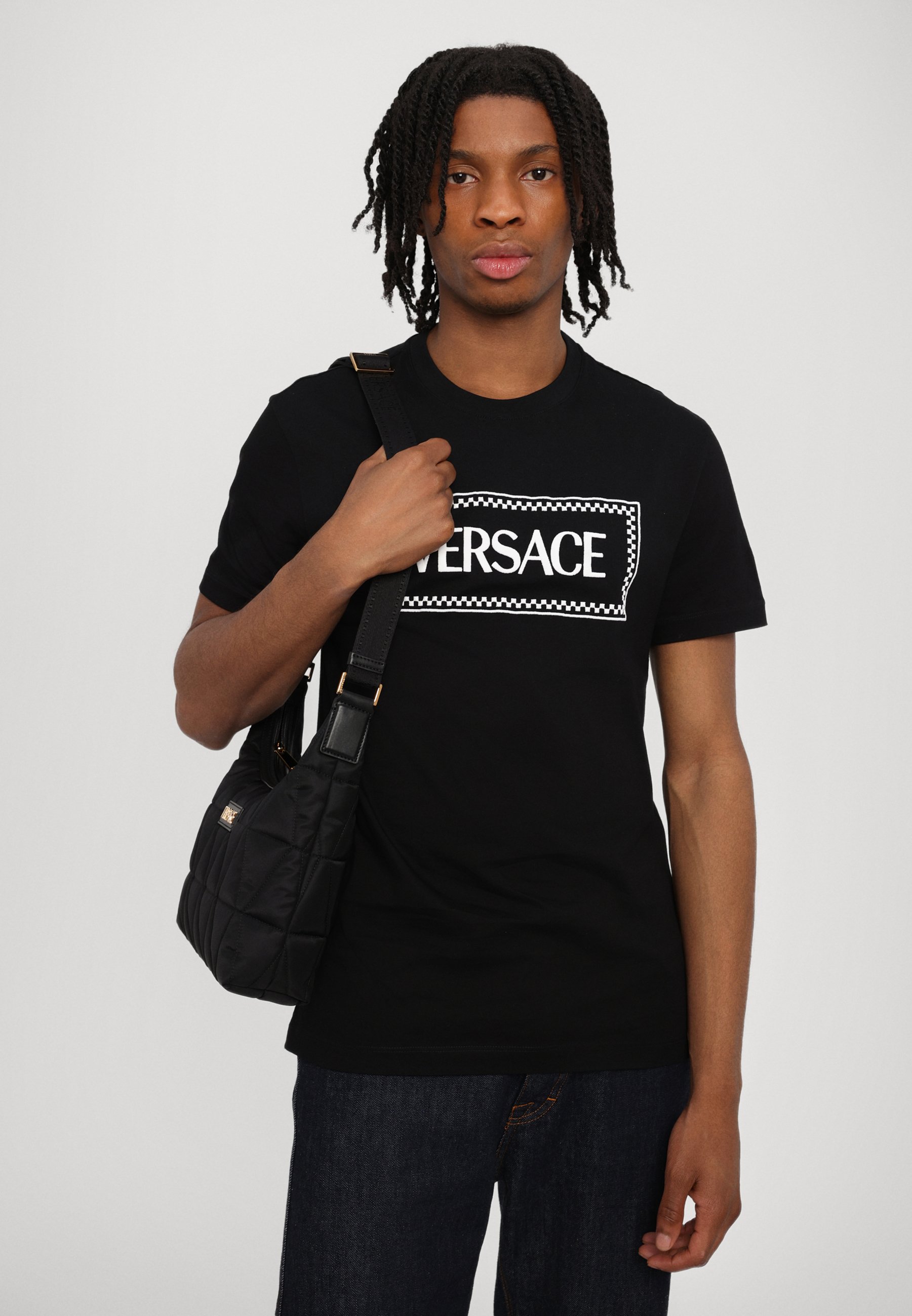 Versace COMPACT LABEL LOGO - T-Shirt print - black/schwarz