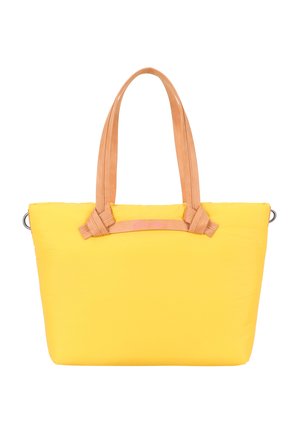 Gelbe Tragetasche mit breiter rechteckiger Form und beigen doppelten Griffen, die mit Knoten befestigt sind, vor einem weißen Hintergrund dargestellt.