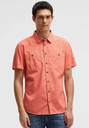 KURZARM MIT DIAGONALER DOBBY-STRUKTUR - Hemd - wild salmon