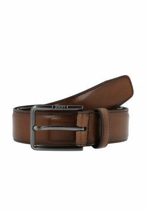 Ceinture en cuir marron avec une boucle en métal noir poli, présentant un design épuré et une texture lisse, des bords cousus et une forme classique.