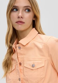 QS - Kurtka jeansowa