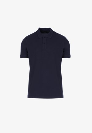 Polo shirt in cotone blu navy con maniche corte, colletto a maglia piatta, patta a tre bottoni e dettagli del logo sul petto.