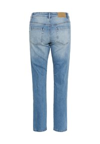 Lichtblauwe spijkerbroeken met rechte pijpen, twee achterzakken en een bruin leren merklabel op de tailleband.