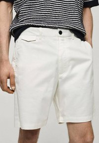 Mango Shorts - off-white