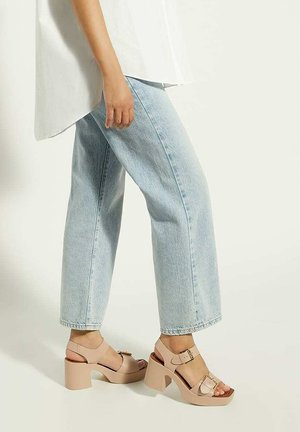 Dune London JENIES MID - Sandalen met plateauzool - blush
