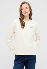 Mustang STYLE ROSEVILLE - Long sleeved top - weiß